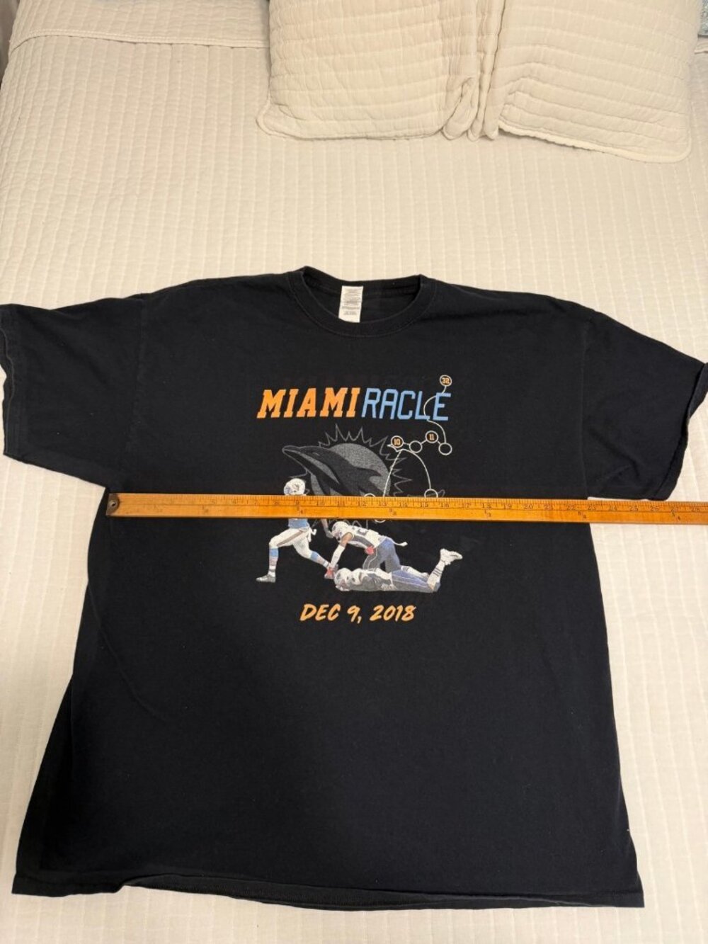 Miami Dolphins Miamircle Mens 2XL Black T-Shirt Dec 9 2018